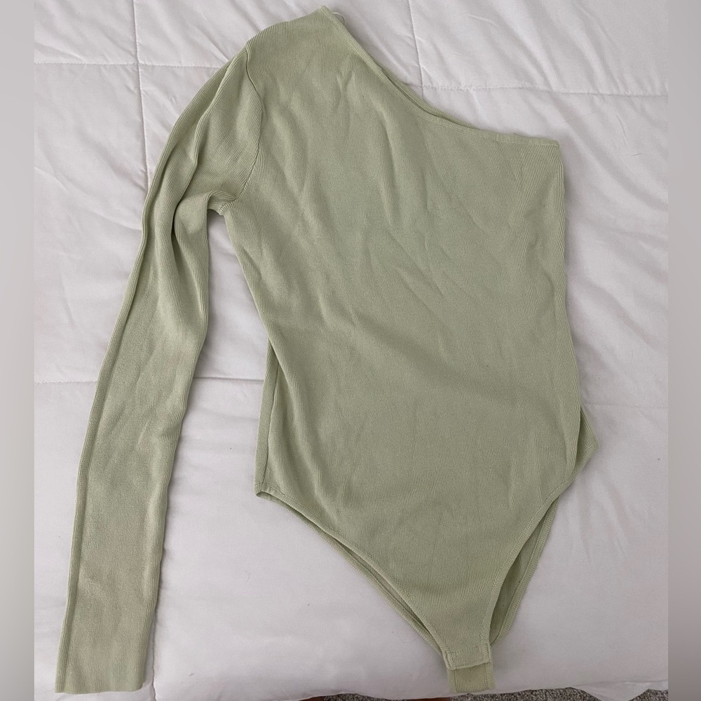 Zara Sage Green One Shoulder Long Sleeve Bodysuit Size Medium